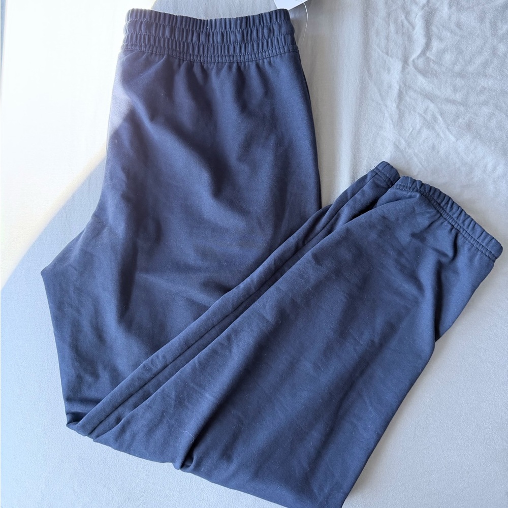 NWT - Athleta Retroterry Jogger